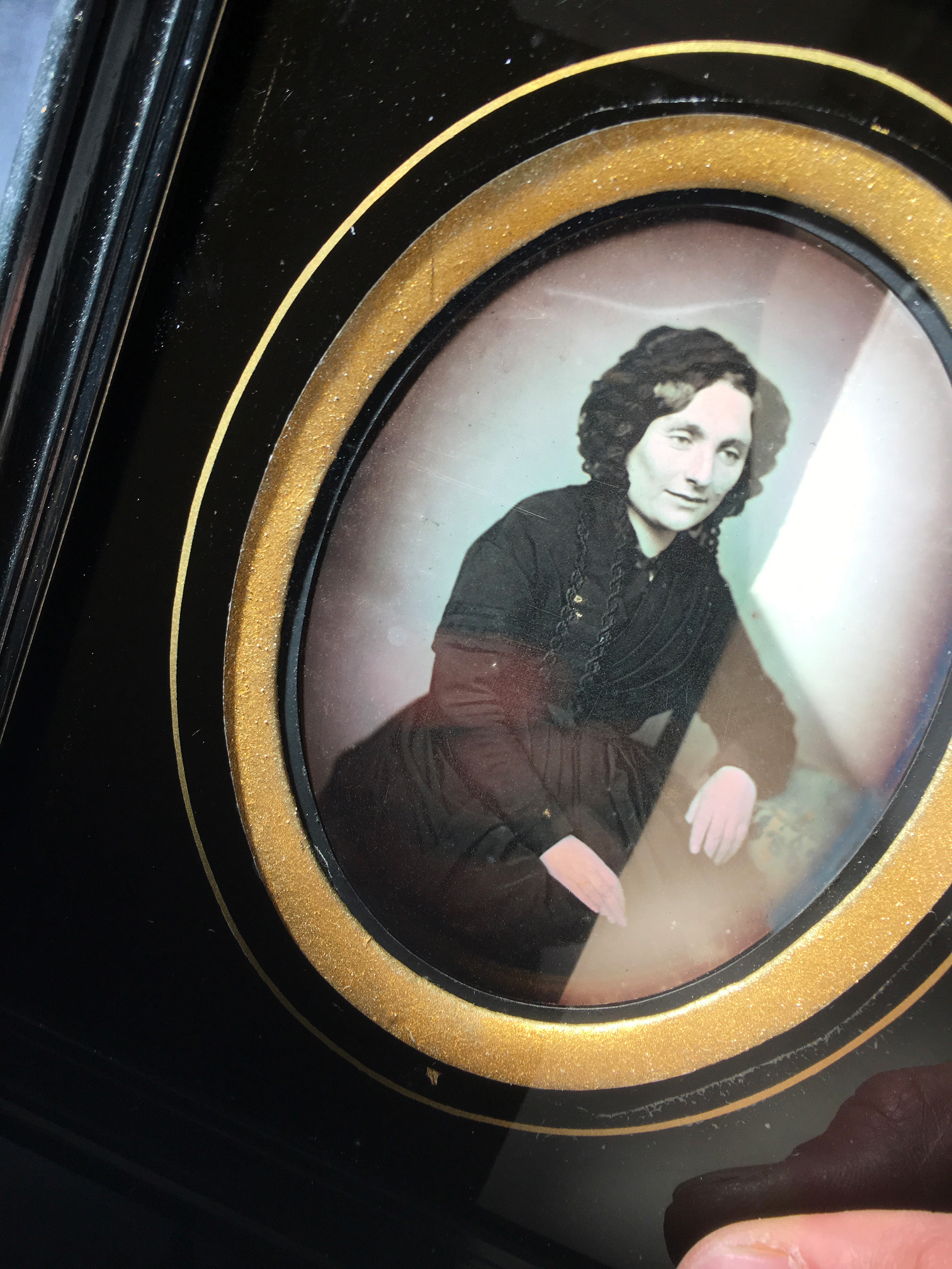 DAGUERREOTYPE Fergeau 1/6e de plaque  - Portrait d'une Jeune Femme - 7 x 9,4 cm DAGUERREOTYPE Fergeau 1/6e de plaque - Portrait d'une Jeune Femme - 7 x 9,4 cm
