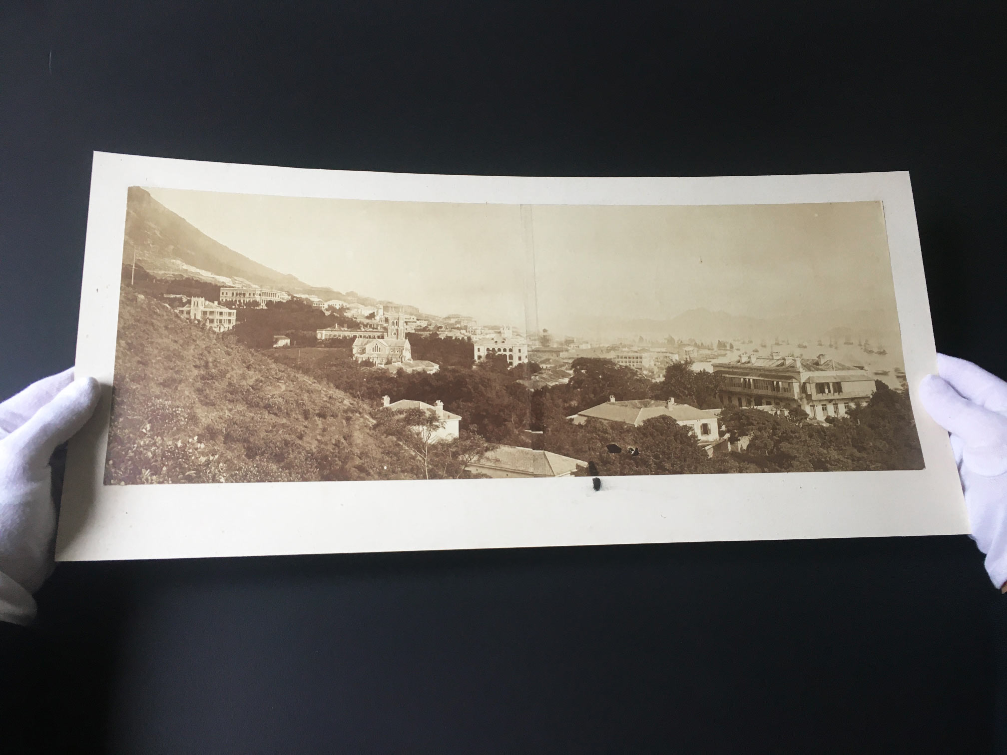HONG-KONG Panoramique XIXe - vers 1870 - Tirage Albuminé Original 59 x 22 cm