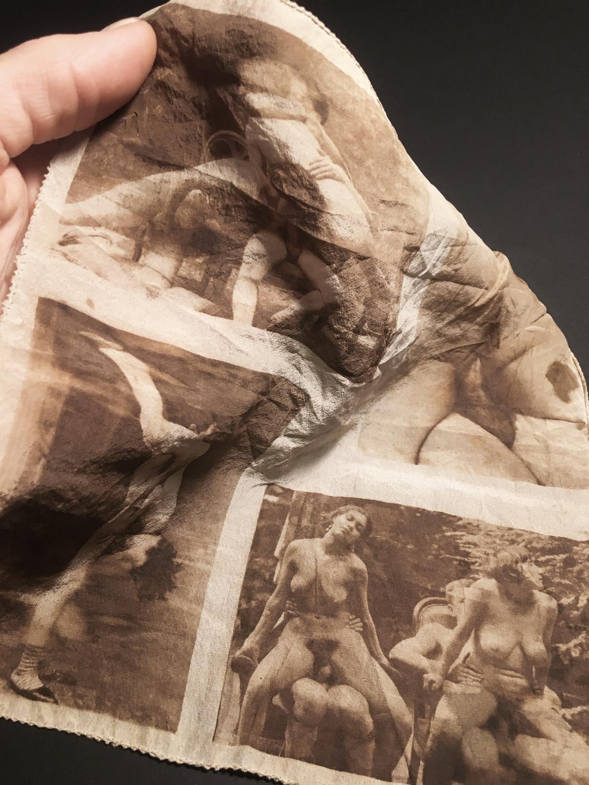 VANDYKE - Photograph on silk (ammoniacal iron citrate) - 4 libertine scenes 8.6x8.6in