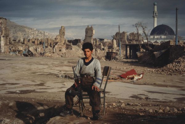 KABOUL 1994 par Eric BOUVET - Guerre d'Afghanistan - Tirage Original 39 x 26cm