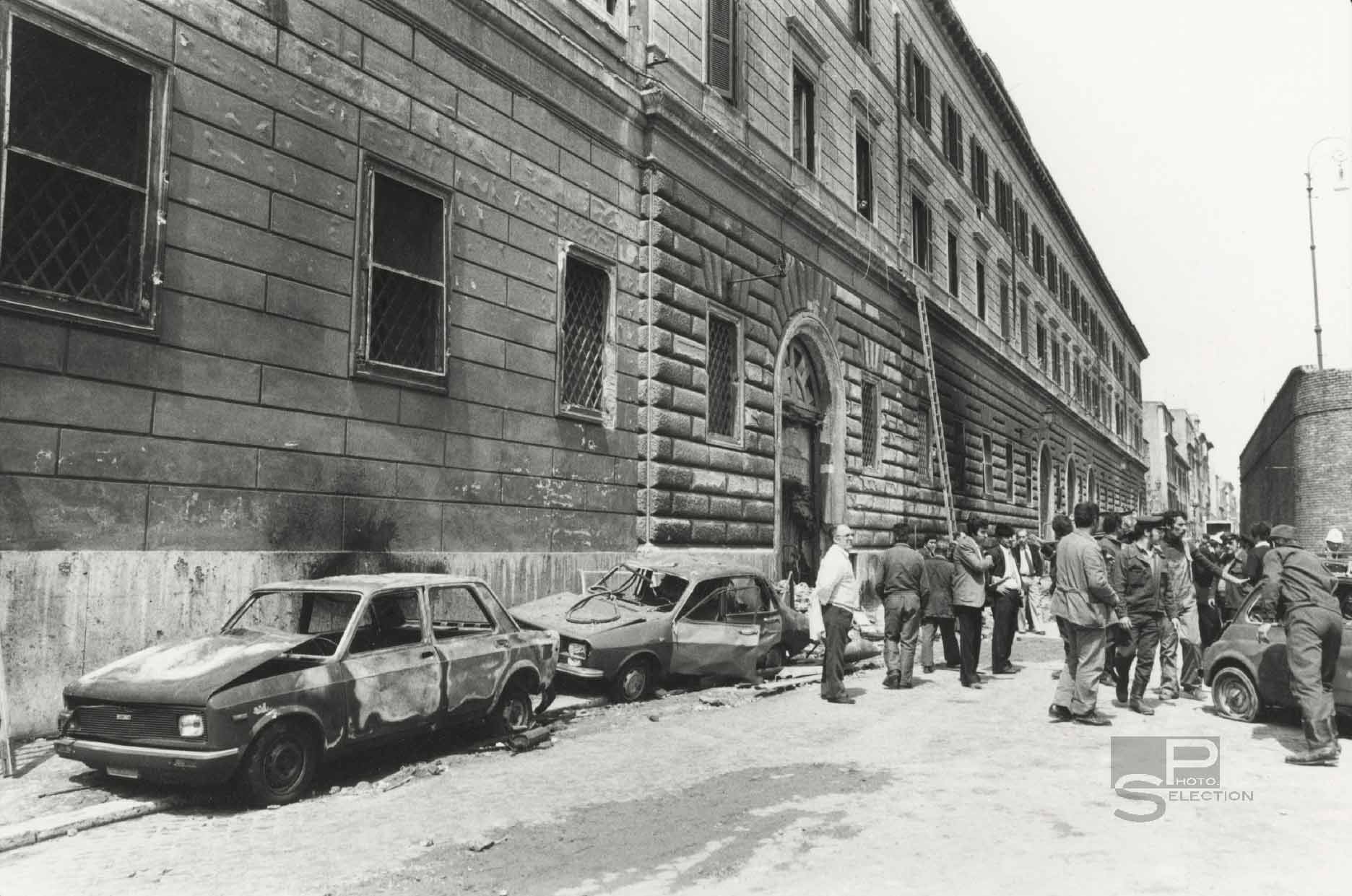 ATTACK Rome 1979 prison Régina Coeli - 3 Vintage Silver Prints 9.4x6.3in
