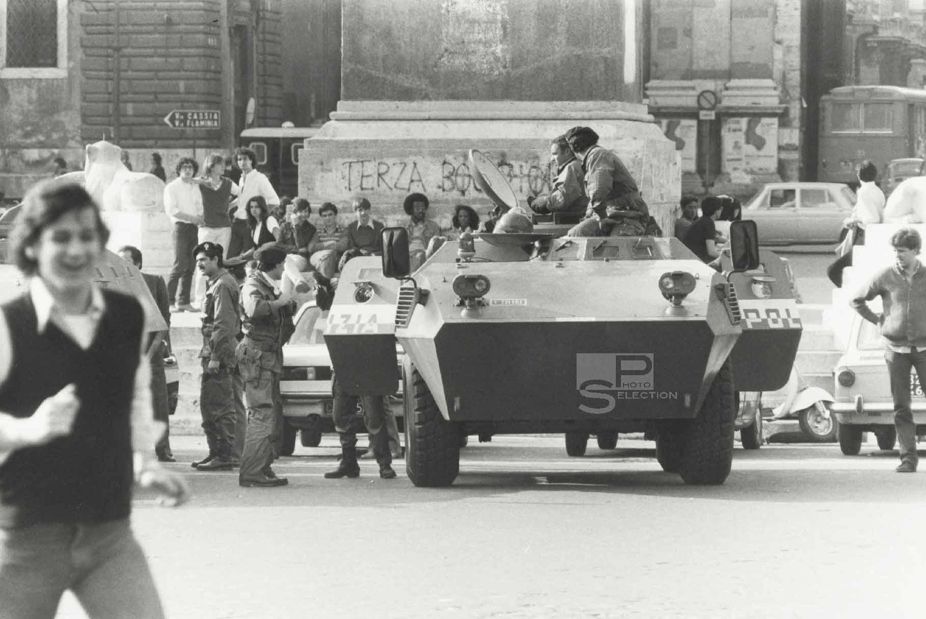 ATTACK Rome 1979 prison Régina Coeli - 3 Vintage Silver Prints 9.4x6.3in