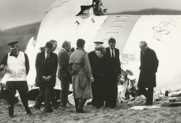CRASH Lockerbie 1988 - 747 PAN AM - Mme THATCHER - 4 Tirages Originaux 25x17cm