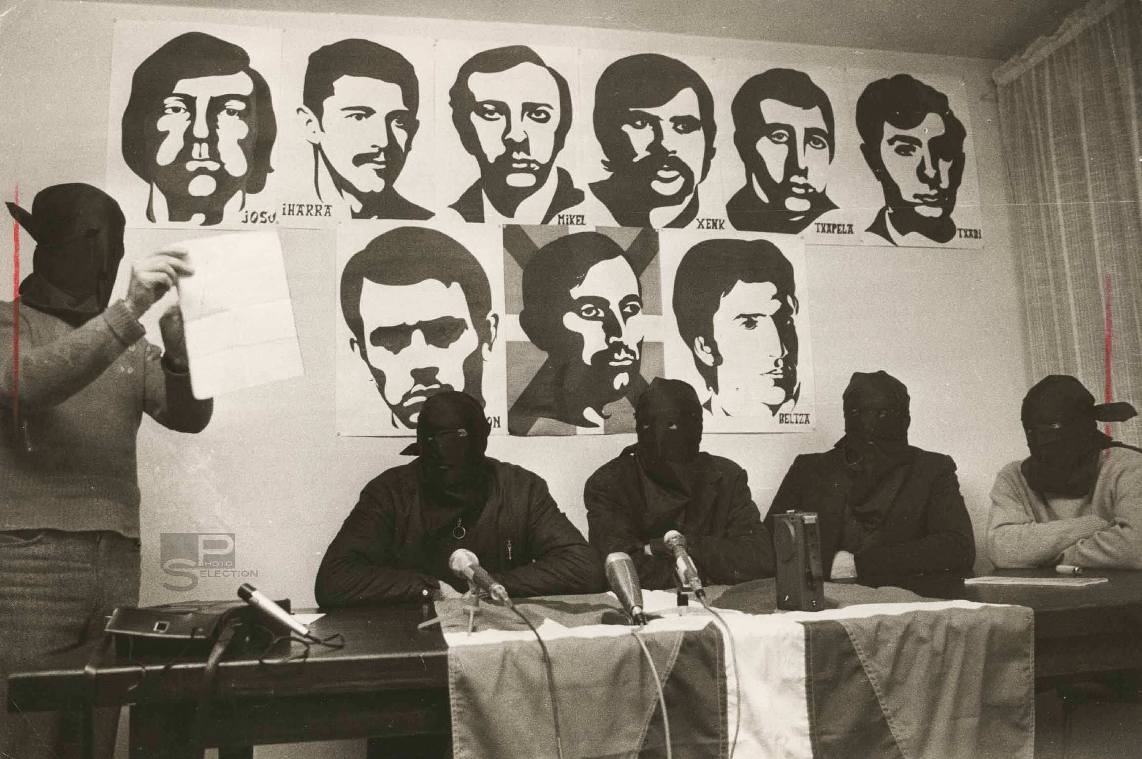 ETA 1973 - Claim of Murder Carrero BLANCO - 6 Vintage Prints 11.8x7.9in