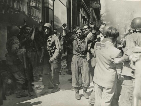 August 1944 - LIBERATION of Paris - Vintage Silver Print 9.4x8inches