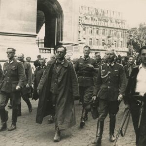 Officiers Allemands Août 1944 - LIBÉRATION de Paris - Tirage Original 18x24cm