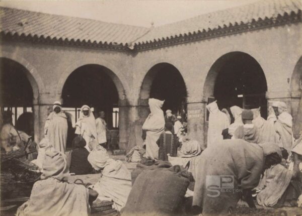 Market of BISKRA Algeria circa 1880 - Vintage Albumen Print 4.3x3.1in