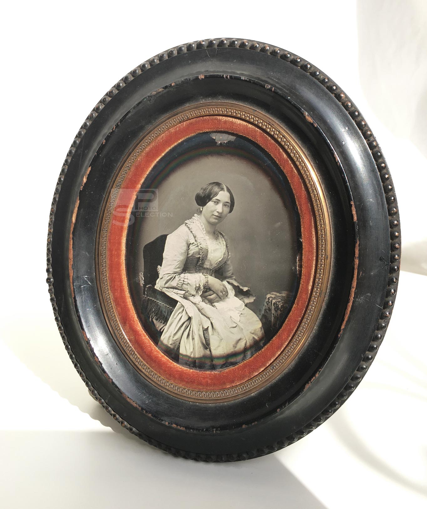 daguerreotype-eduard-vaillat-01 Daguerréotype Éduard VAILLAT - 1/4 de plaque - Une Jeune Élégante 1855 - 12x9cm