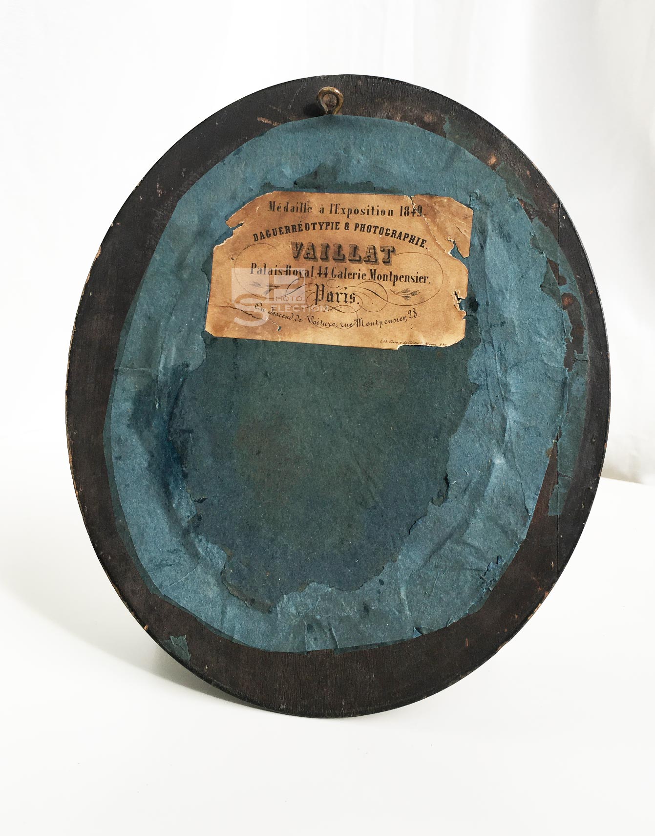 daguerreotype-eduard-vaillat-05 Daguerréotype Éduard VAILLAT - 1/4 de plaque - Une Jeune Élégante 1855 - 12x9cm