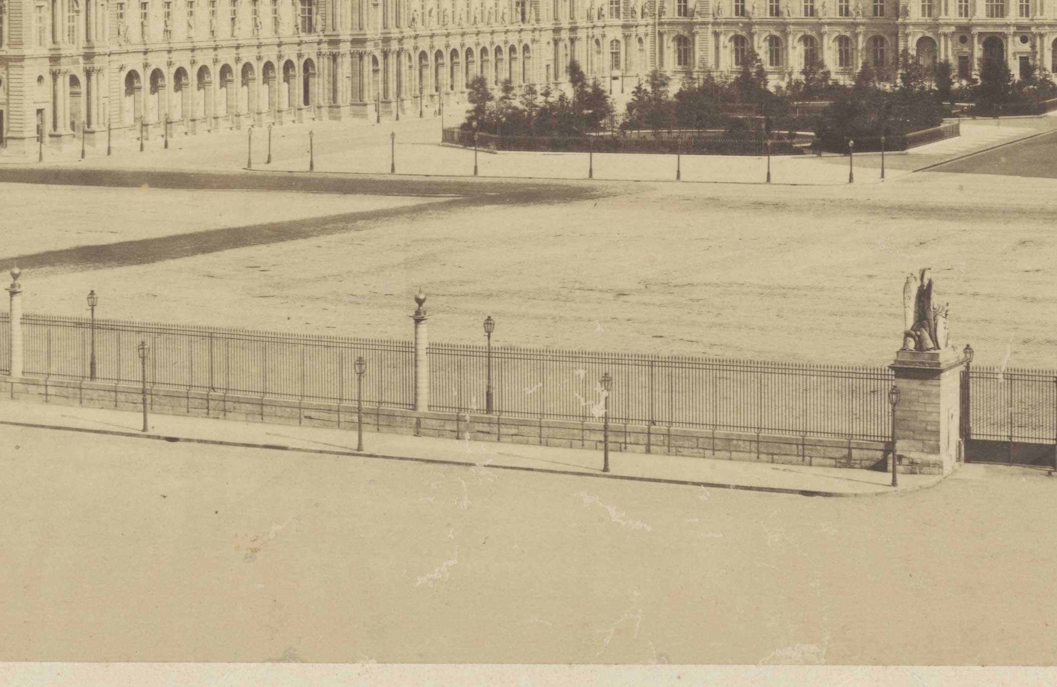 E. BALDUS Le Louvre - La Cour Napoléon PARIS - Papier Salé 1855 - 29x18cm