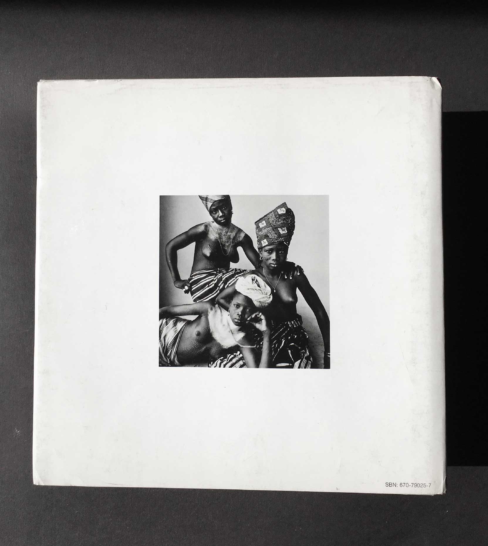 Worlds in a Small Room by Irving PENN - Edition Grossman Couverture Rigide